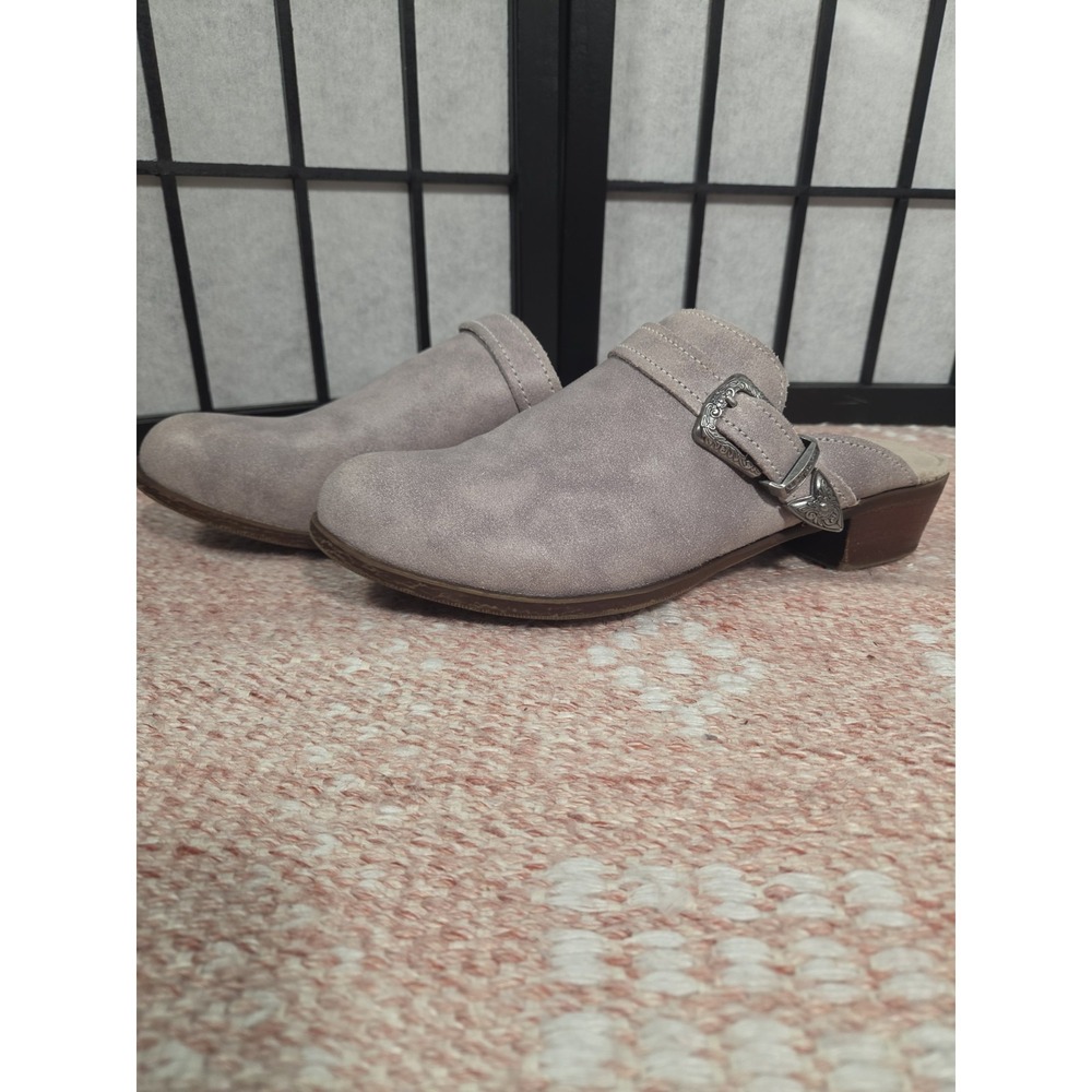 Minnetonka Clogs Mules Boho Slides Sz 9.5 Distressed Gray Suede Buckle Tribal